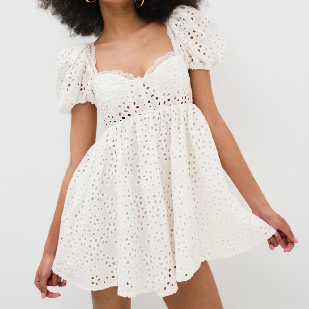 • FOR LOVE AND LEMONS BECCA WHITE LACE DRESS • PERFECT CONDITION!!!